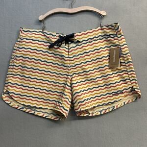 Patagonia Wavefarer 5" Boardshorts Oyster White Summer Beach Woman’s Size 8 NEW